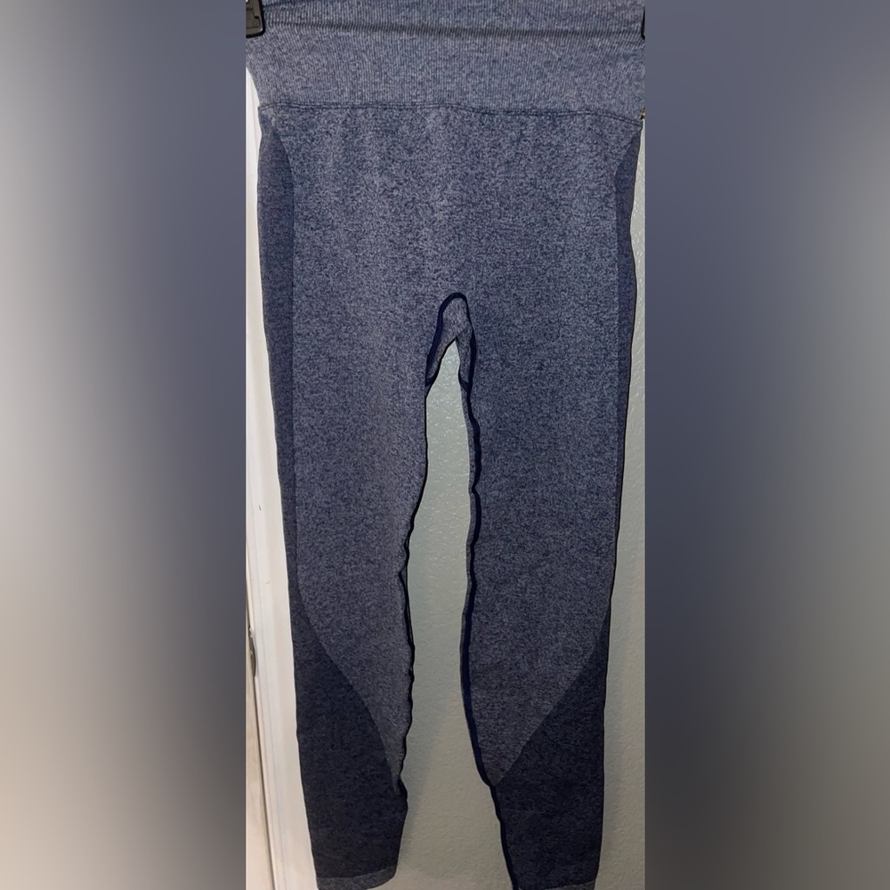 Blue PINK Active size small workout leggings
